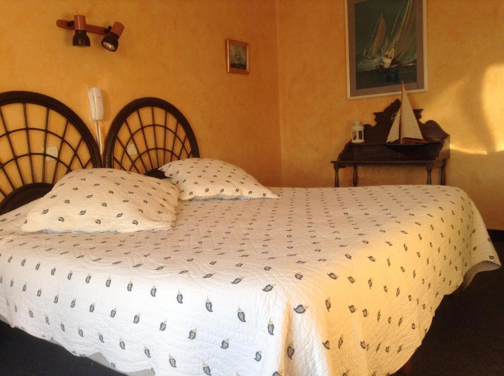 Hotel La Caravelle Фрежус Екстер'єр фото