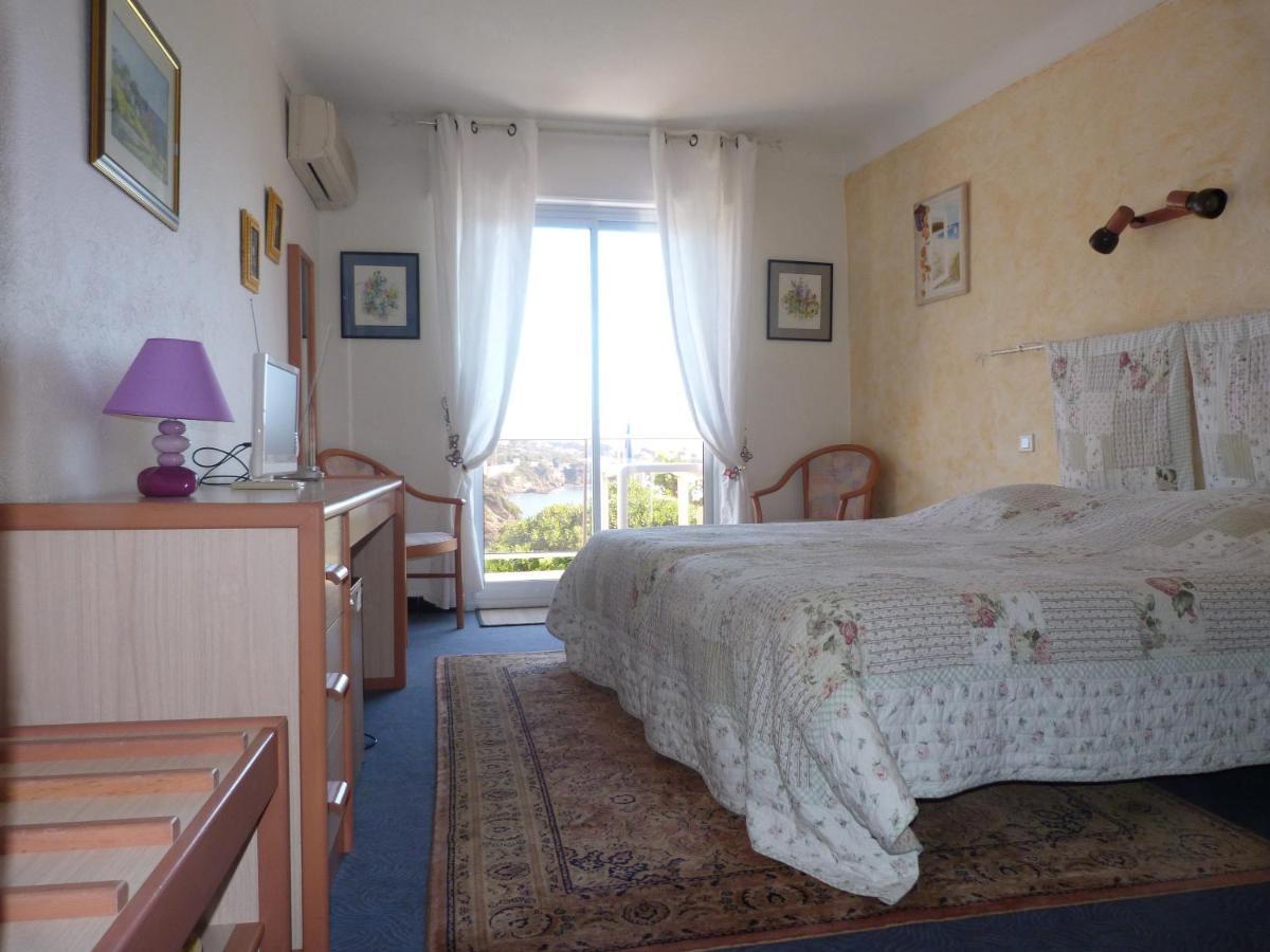 Hotel La Caravelle Фрежус Номер фото